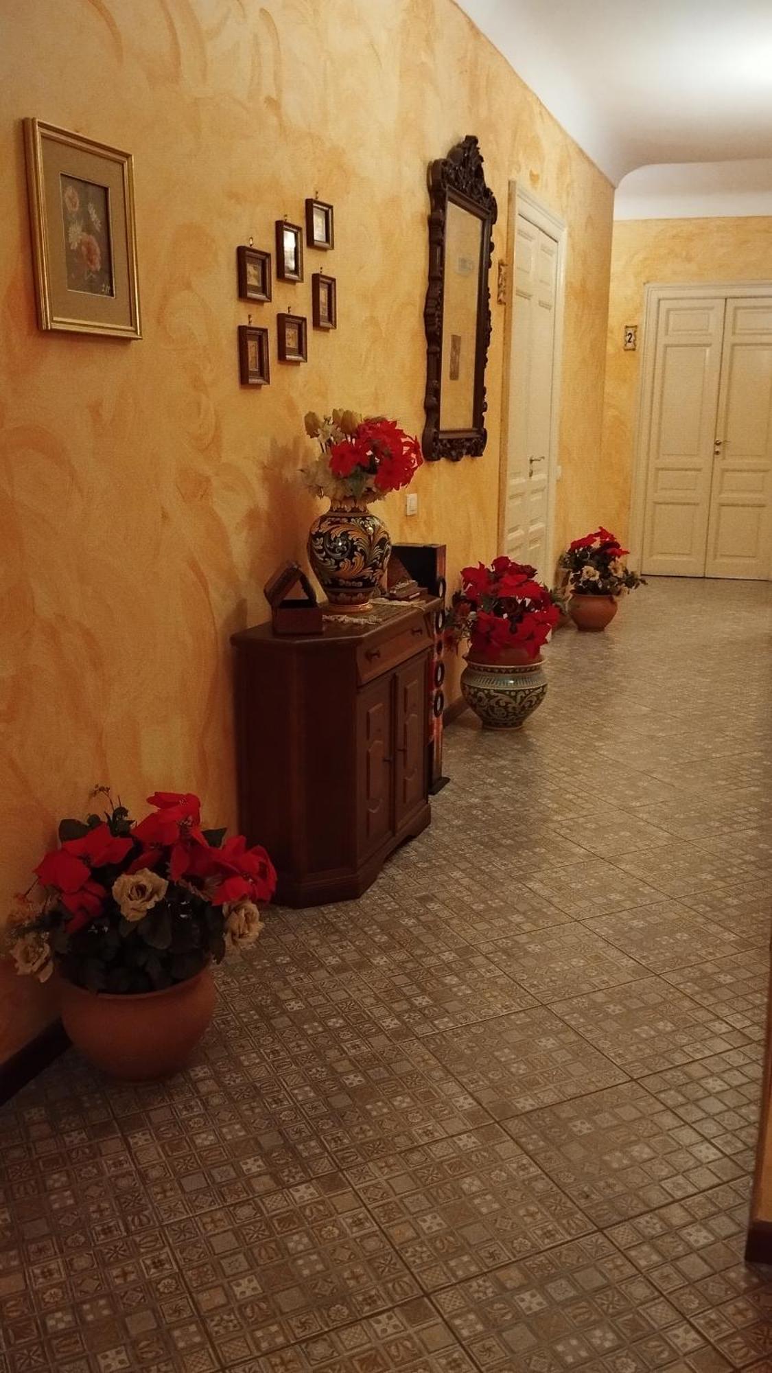 Palazzo Aprile Hotel กัลตาจีโรเน ภายนอก รูปภาพ
